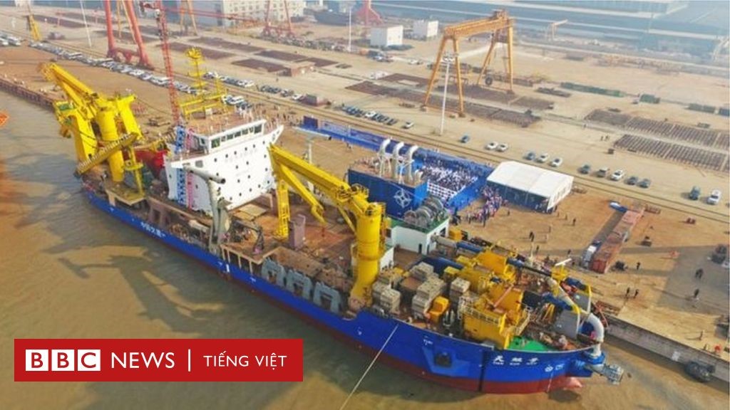 Con tàu 'xây đảo thần kì' của Trung Quốc - BBC News Tiếng Việt