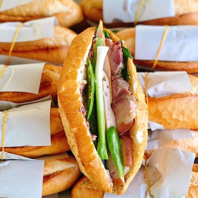 Bánh mì Việt Nam: Có gì đặc biệt mà đủ sức “cưa đổ cả thế giới” và xuất hiện trên trang chủ Google? - ảnh 3